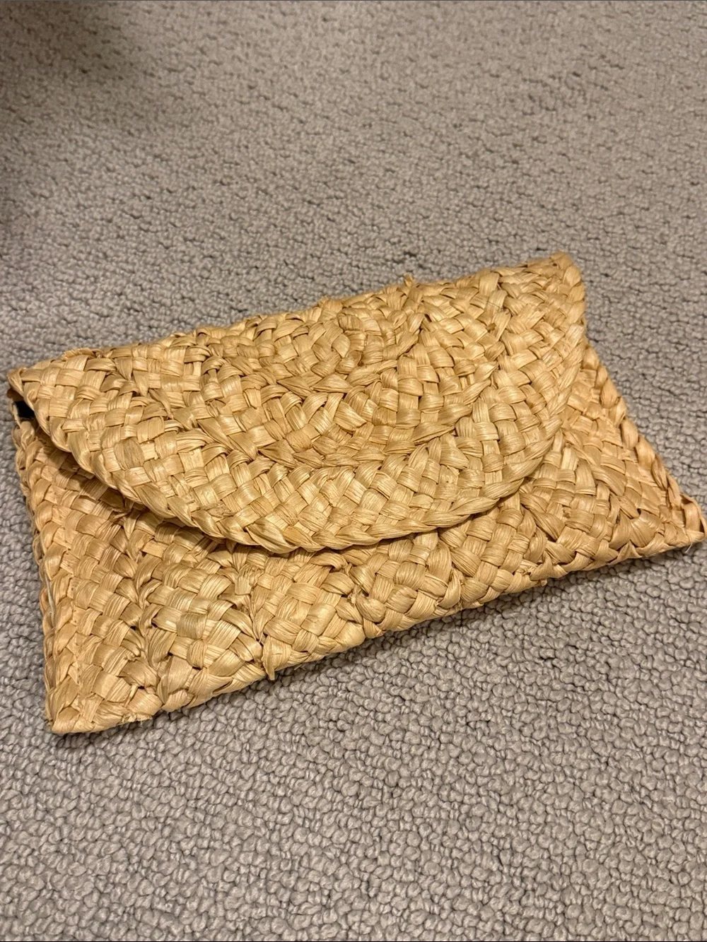 Woven Straw Clutch Bag in Natural Tan